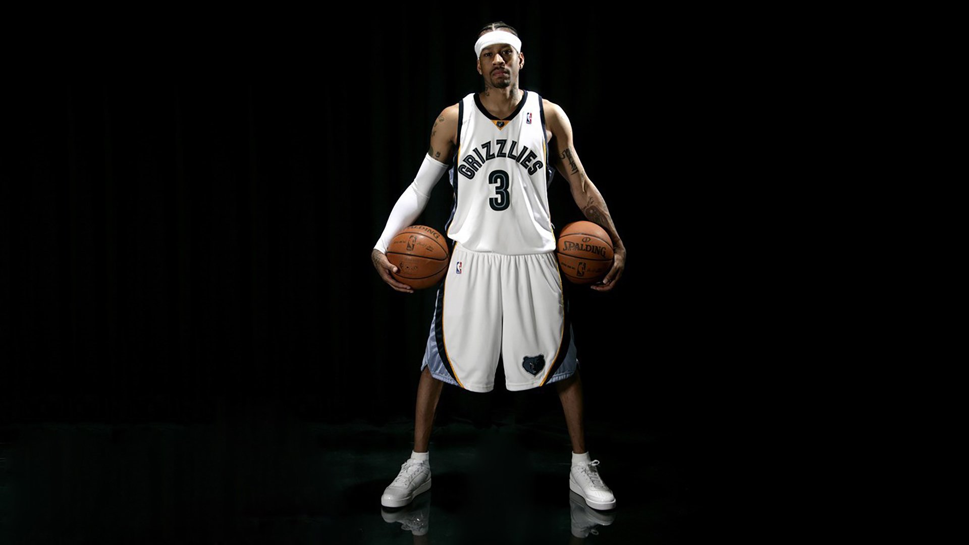 爱游戏ayx官网-恩比德称联盟内线竞争激烈需保持状态，恩比德资料